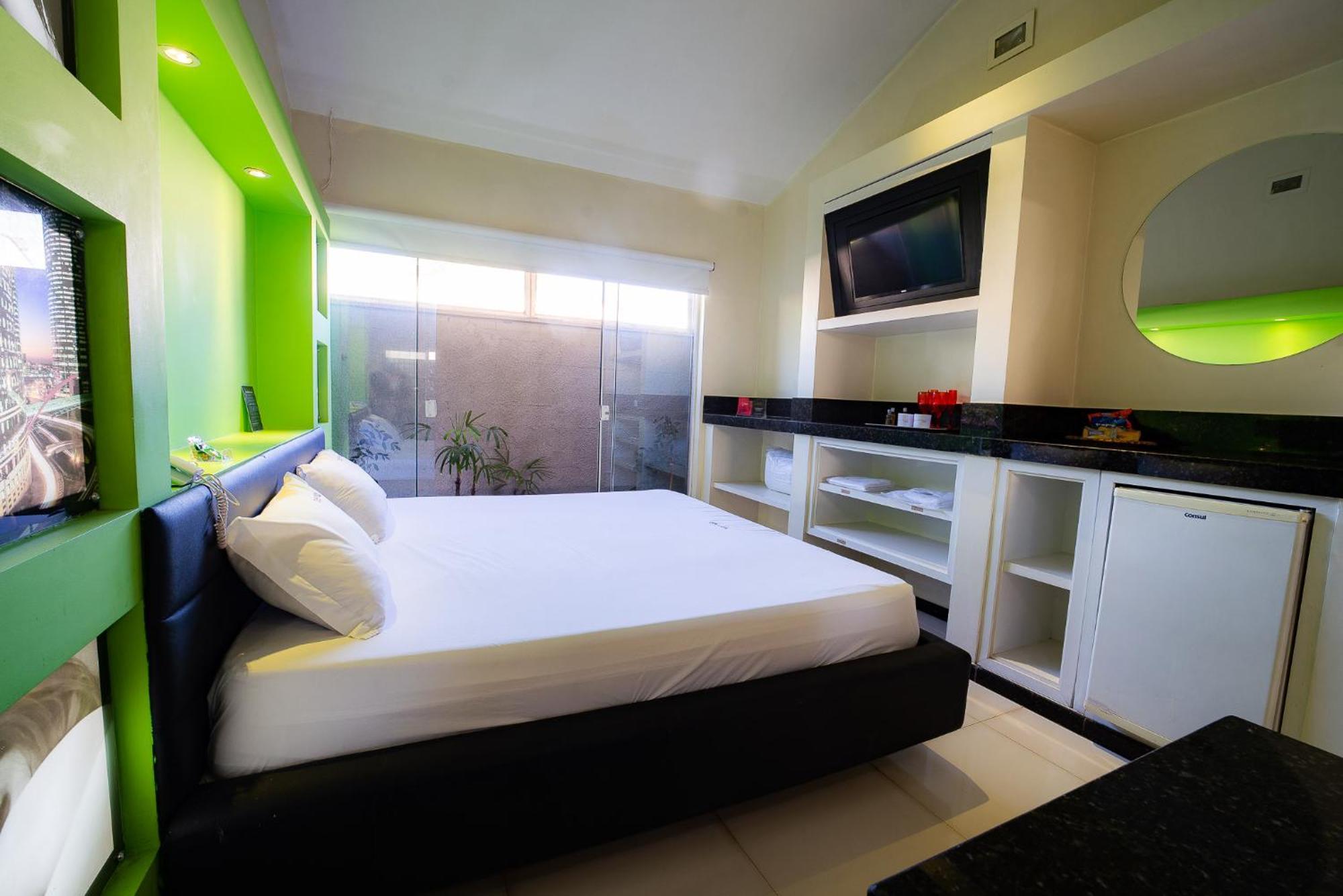 Motel Platinum Londrina Bagian luar foto